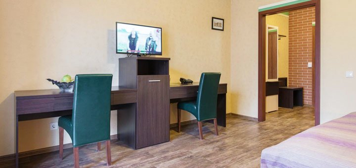 Discounts for holidays in the green villa complex near kiev18