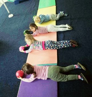 Children's fitness in the club«Athlete» in the Dnieper. Buy a subscription for the promotion.