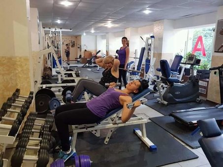 Gym of the sports club «Athlete» in the Dnieper. Buy a subscription for the promotion.