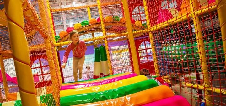 Children&#39;s entertainment center &quot;cooljumper&quot; discounts