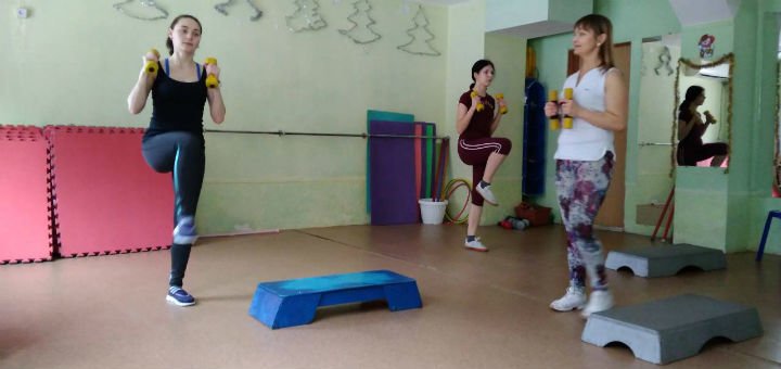 Sports club «Athlete» in the Dnieper. Pay for oriental dance classes at a discount.