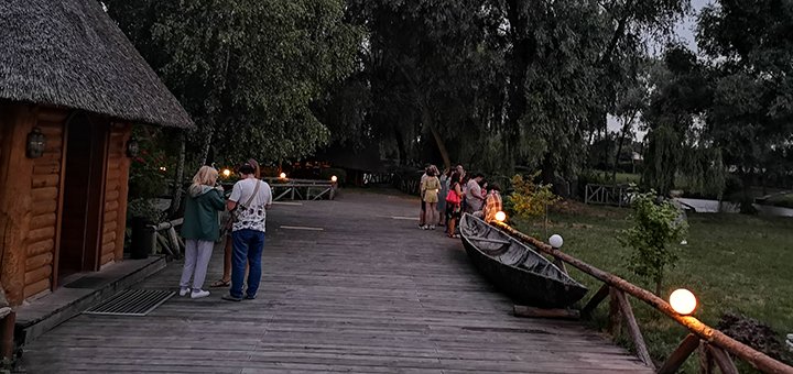 Discounts at &quot;mangal park&quot;