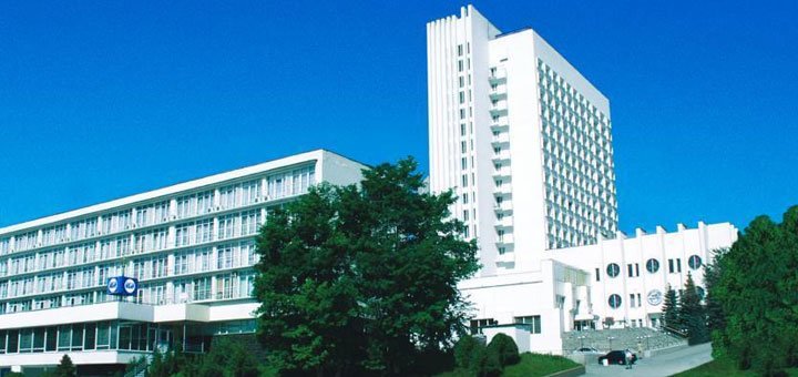 Готель «Мир» у Києві. Забронювати номер зі знижкою. Готелі у Києві зі знижкою.