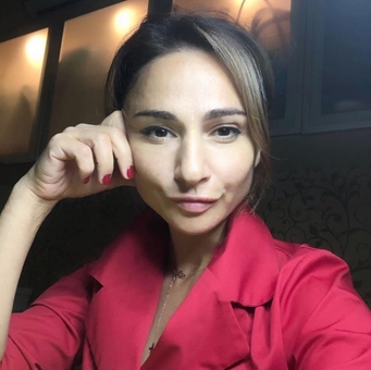 Косметологический кабинет Елены Кузьменко в Киеве. Услуги не дорого.