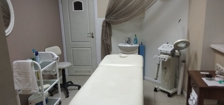 Znizhniki in nail studio &quot;past simple&quot;