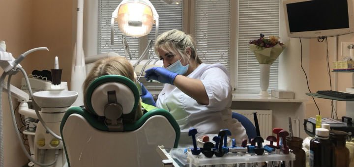Dentistry center &quot;pearl&quot; in kharkov. whiten your teeth on offer.