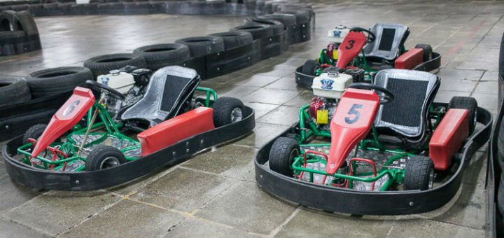 Car park of karting "SmartKart" in Kiev. Buy karting tickets for a promotion.