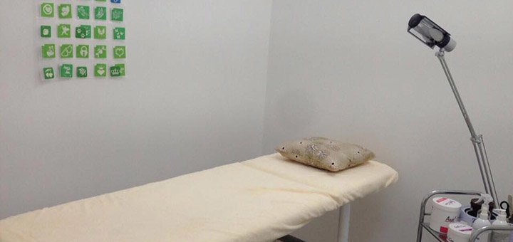 General massage in the beauty studio "Wax"