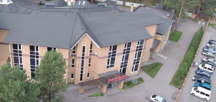 Гостинично-ресторанный комплекс «Венский» в Броварах. Забронировать номер сло скидкой. Недорогие отели в Броварах. Недорогие отели под Кмевом.