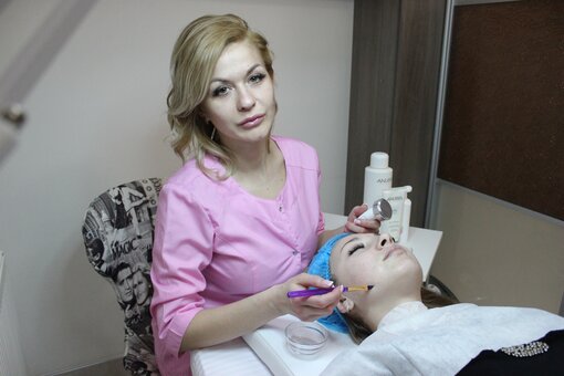 Cosmetolog Kiseleva Tatiana in Nikolaev. Sign up for the smas-lifting for the action.