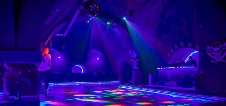 Низкие цены «Pirates Night Club»