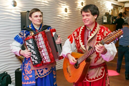 Развлекательная программа в ресторане «Хата Рыбака» в Киеве. Заказать недорого