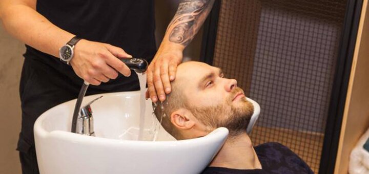 «N1» - Nail Studio Натальи Недолужко в Киеве. Записывайся на стрижку со скидкой.