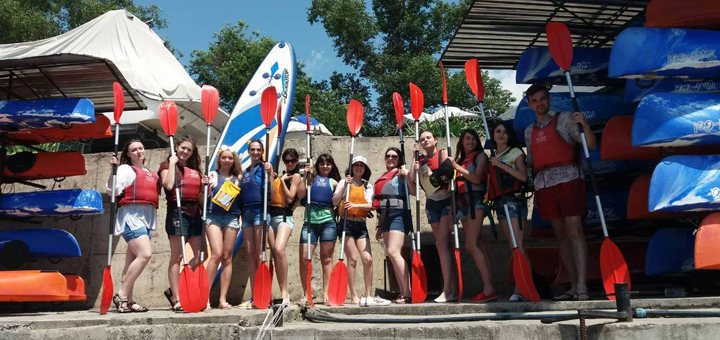Discounts and promotions for kayak rentals. Sign up for promotions 3