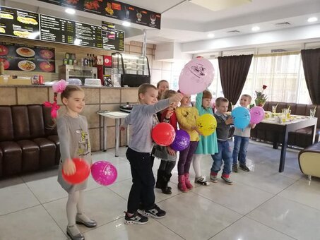 Детский День рождения в кафе «Багеттерия» в Виннице. Заказывайте банкет со скидкой.