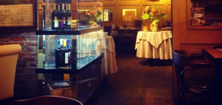 Ukrainian cuisine at johnny&#39;s tavern