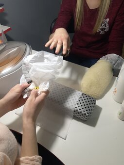 Classic manicure in the beauty salon «Contrast» in Odessa. Sign up for a promotion.
