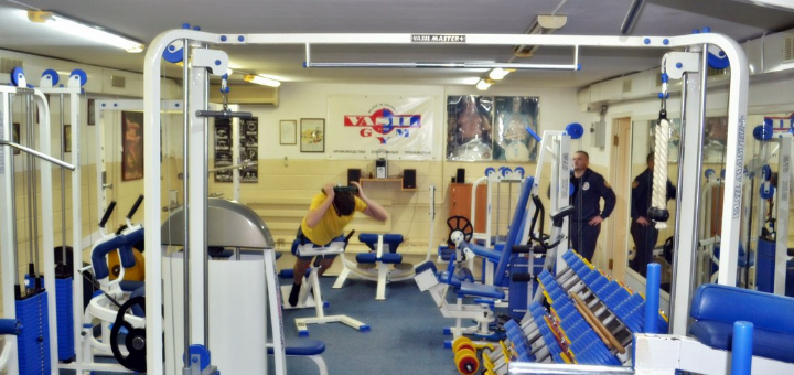 Тренажерний зал в клубі бойових мистецтв "січ" в дніпрі. замовляйте за акції