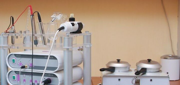 Vacuum massage in the beauty salon ellada cherkasy on the action