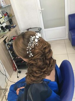 Жіноча укладка в салоні краси діалог черкаси. записувати на жіночу укладку