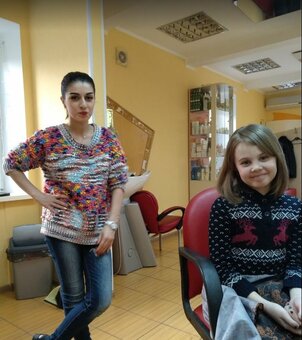 Children&#39;s hairstyle in the beauty salon kudesnitsa cherkasy. sign up for a children&#39;s hairstyle for the promotion