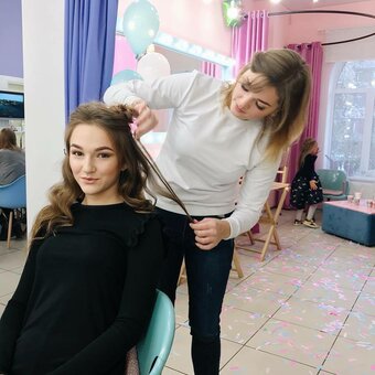 Жіноча укладка в салоні краси g.bar черкаси. записуйтеся на жіночу укладку по акції