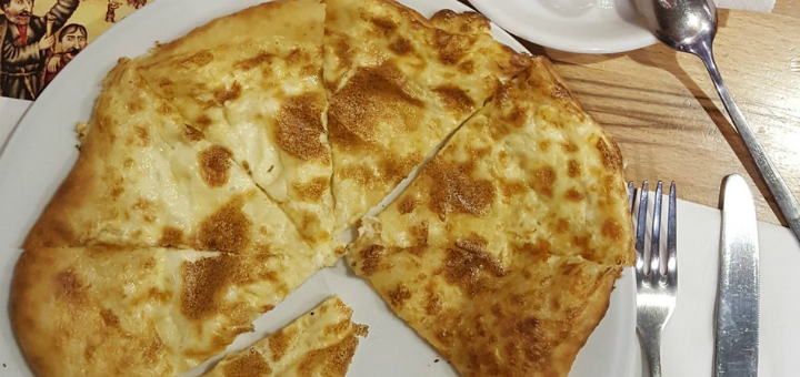 Khachapuri