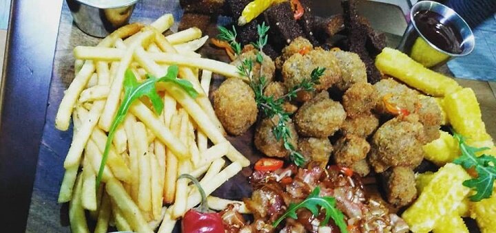 Discounts at &quot;gastro pub&quot;