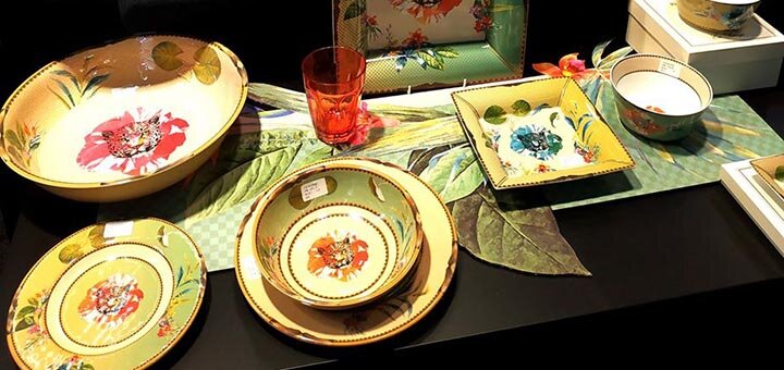 Online store &quot;world of dishes&quot;. discount offers.