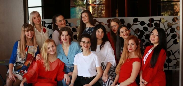 Happy Yoni Studio, курси для дорослих