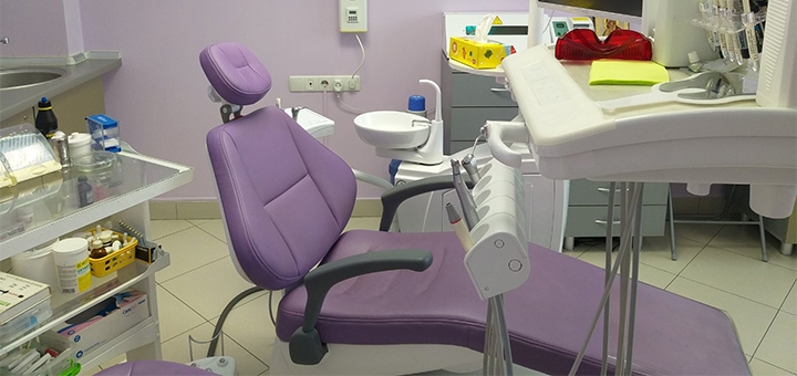 Dentist Yana Pavlova in Odessa.