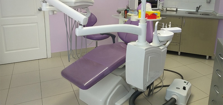 Dentist Yana Pavlova in Odessa. With discount.