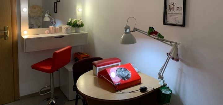 Майстер перманентного макіяжу Світлана Добронравова у Львові Зі знижкою.