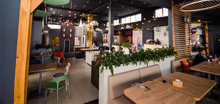 Children's entertainment center Drive City in Lviv. With discount.