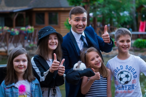 Фокусник і ілюзіоніст Микола Усіченко в Києві. Акція.