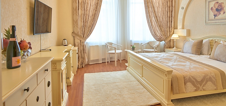 boutique hotel Arkadievskiy Odessa action 4