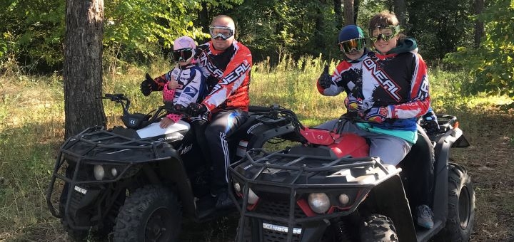 Прокат квадроциклів Kvadro Novik у Дніпрі.