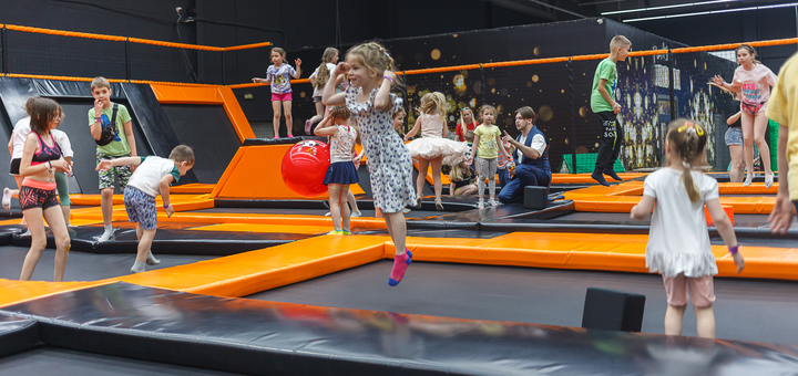 Children's entertainment park Fly Kids on Zdolbunovskaya. Visit for promotion 52