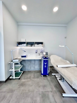 Мережа центрів лазерної епіляції TK Laser Polska. Відвідуйте по акції 16