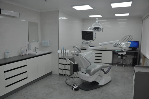 Happy Smile Dentistry. Visit with a special offer 6