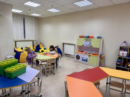 Дитячий центр "EdWings". Відвідуйте по акції 3