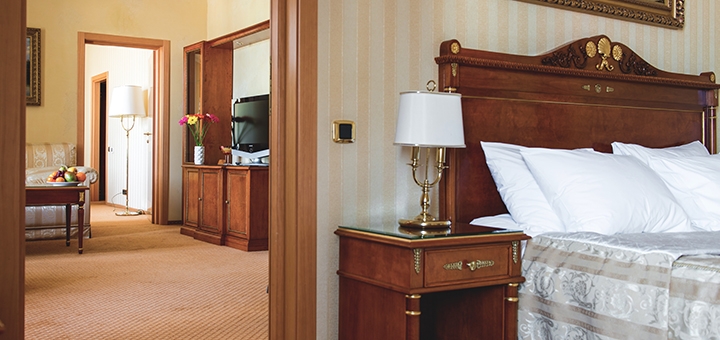 Готель Optima Collection Поділ Плаза. Бронюйте за акцією 21