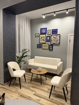 Holosko Dental Center. Visit with a special offer of 14 days.