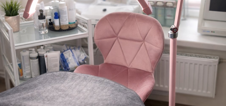 Салон красоты BeBeauty. Посещайте по акции 4