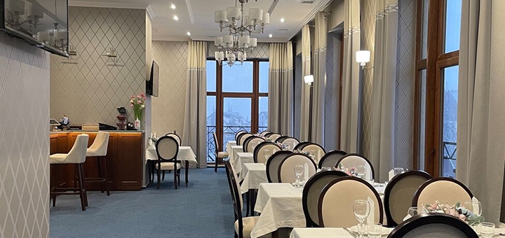 Villa Dragobrat Hotel. Enjoy a 5% discount.