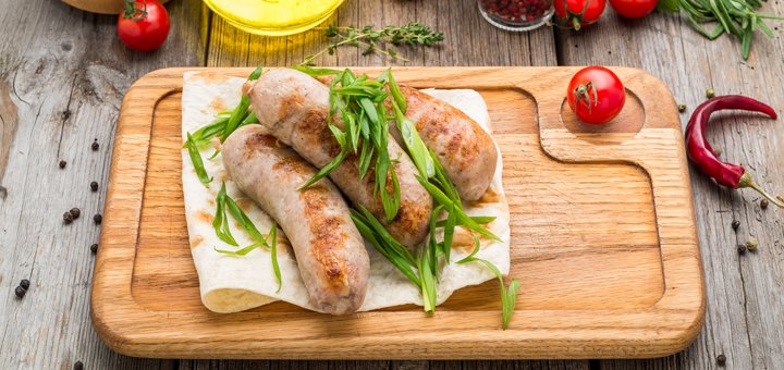 Meat dishes at the Terra Mare trattoria in Vinnitsa. Order European cuisine at a discount.