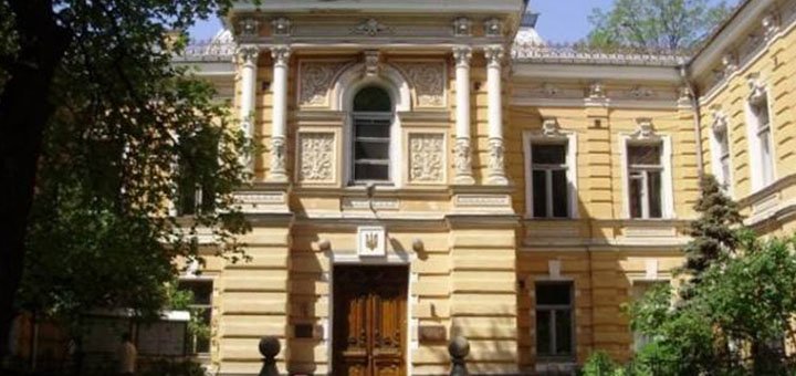Мистические экскурсии по Киеву «Secret City». Бронируйте билеты по акции.