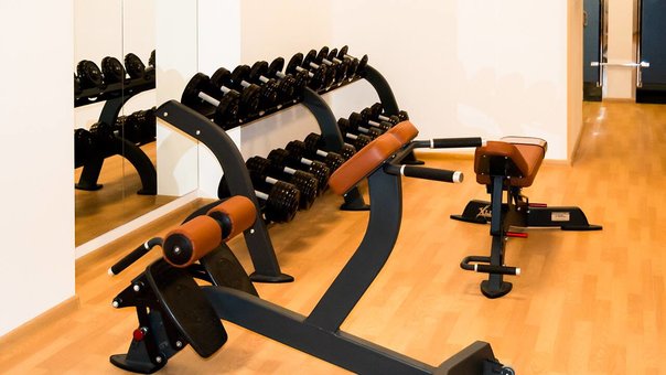 Gym at the khreshchatyk hotel. book a room at a discount