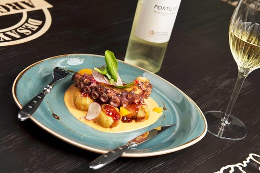 Argentina grill restaurant. menu discounts