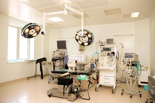 Ultrasound examination room at the Nadia Gynecology Center in Kiev. Sign up for the procedure at a discount.